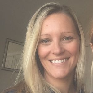 Meet your Posher, Nikole